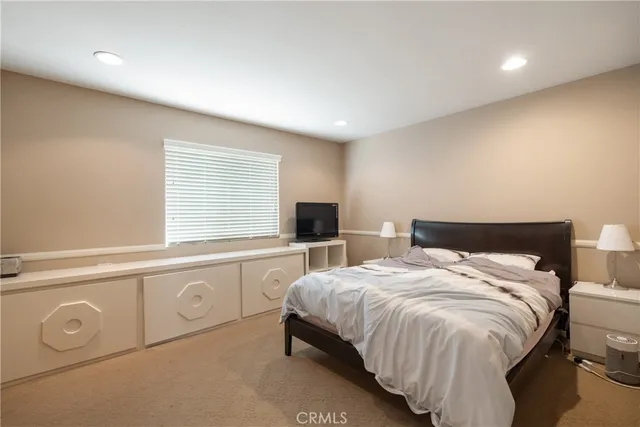 $1,180,000 | 6800 Knightsbridge Court, Eastvale, CA 92880