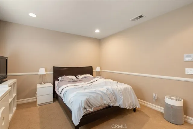 $1,180,000 | 6800 Knightsbridge Court, Eastvale, CA 92880