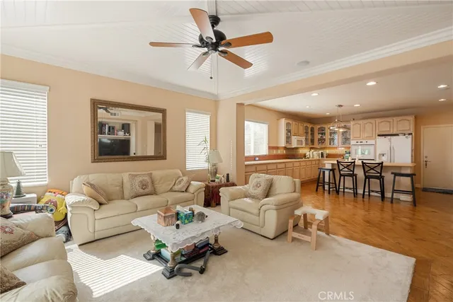 $1,180,000 | 6800 Knightsbridge Court, Eastvale, CA 92880