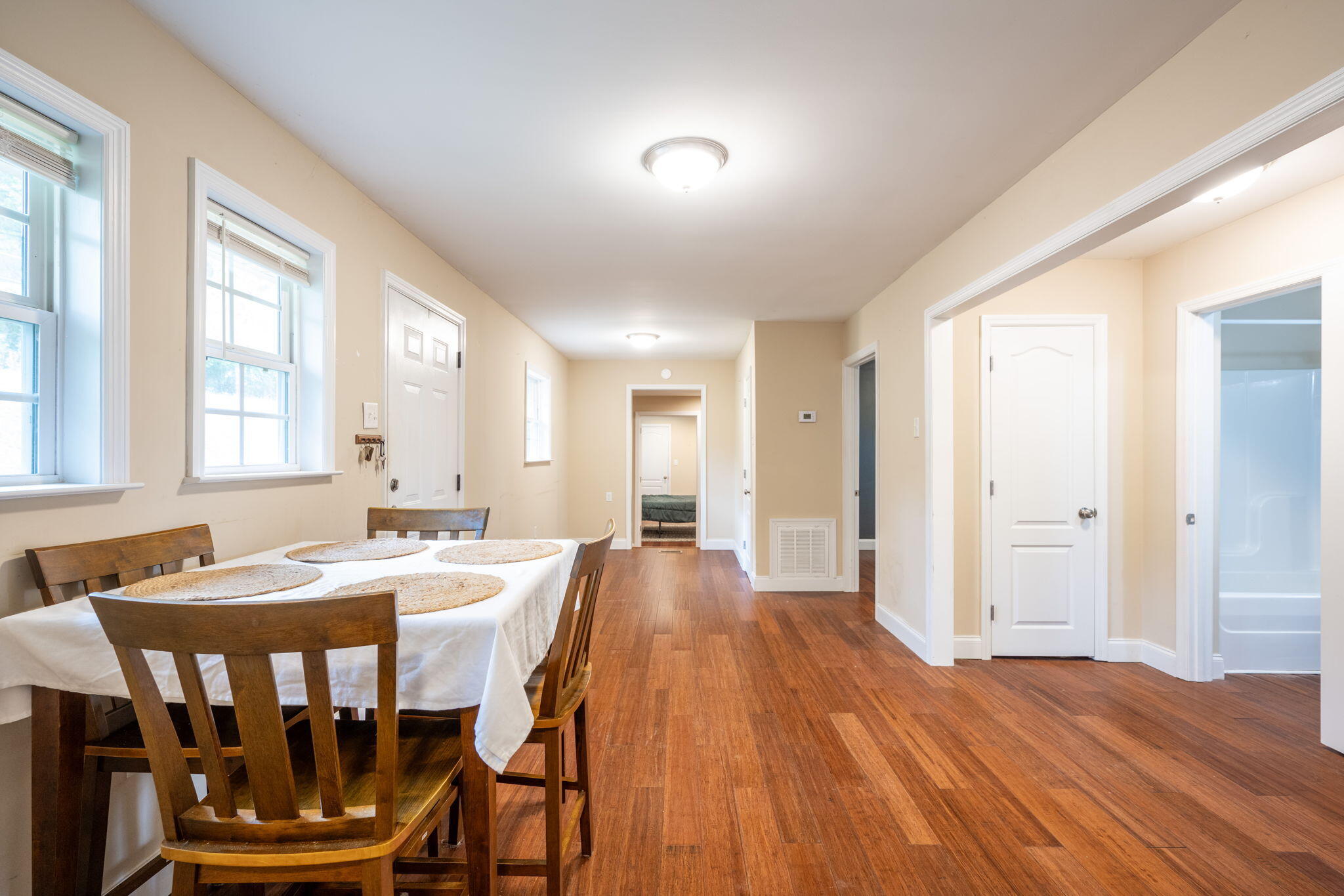 1599 Benton Station Road Benton, TN 37307 - Photo 4 of 28 20-web-or-mls-DSC_1031