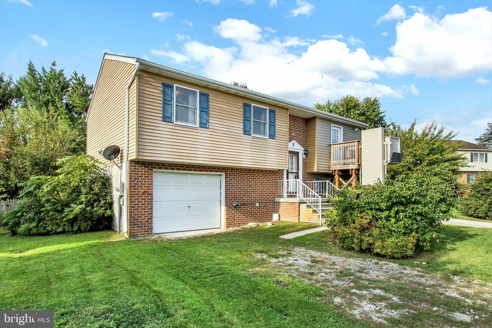 5 Butternut Lane Hanover, PA 17331 - Photo 2 of 18 Gallery Image 2