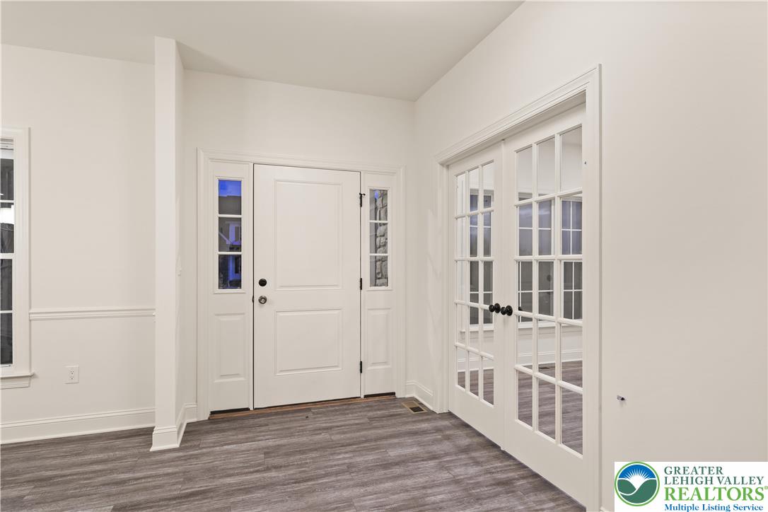 20 Lillian Court, Unit 7 Easton, PA 18042 - Photo 8 of 13 not actual home, photo of previously built home