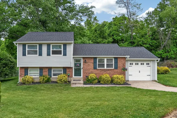 $260,000 | 4016 Pointer Court, Florence, KY 41042