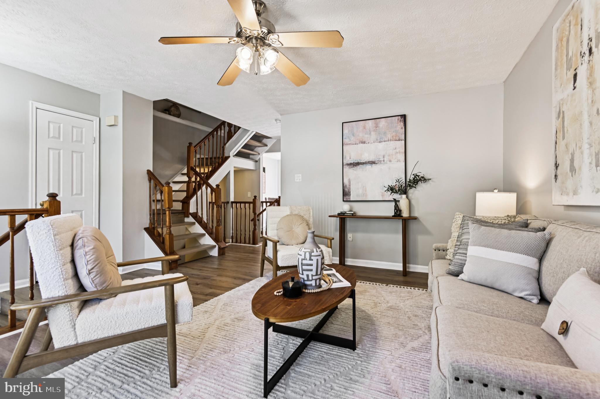 19 Championship Court, Unit K5 Owings Mills, MD 21117 - Photo 5 of 35 a living room with furniture