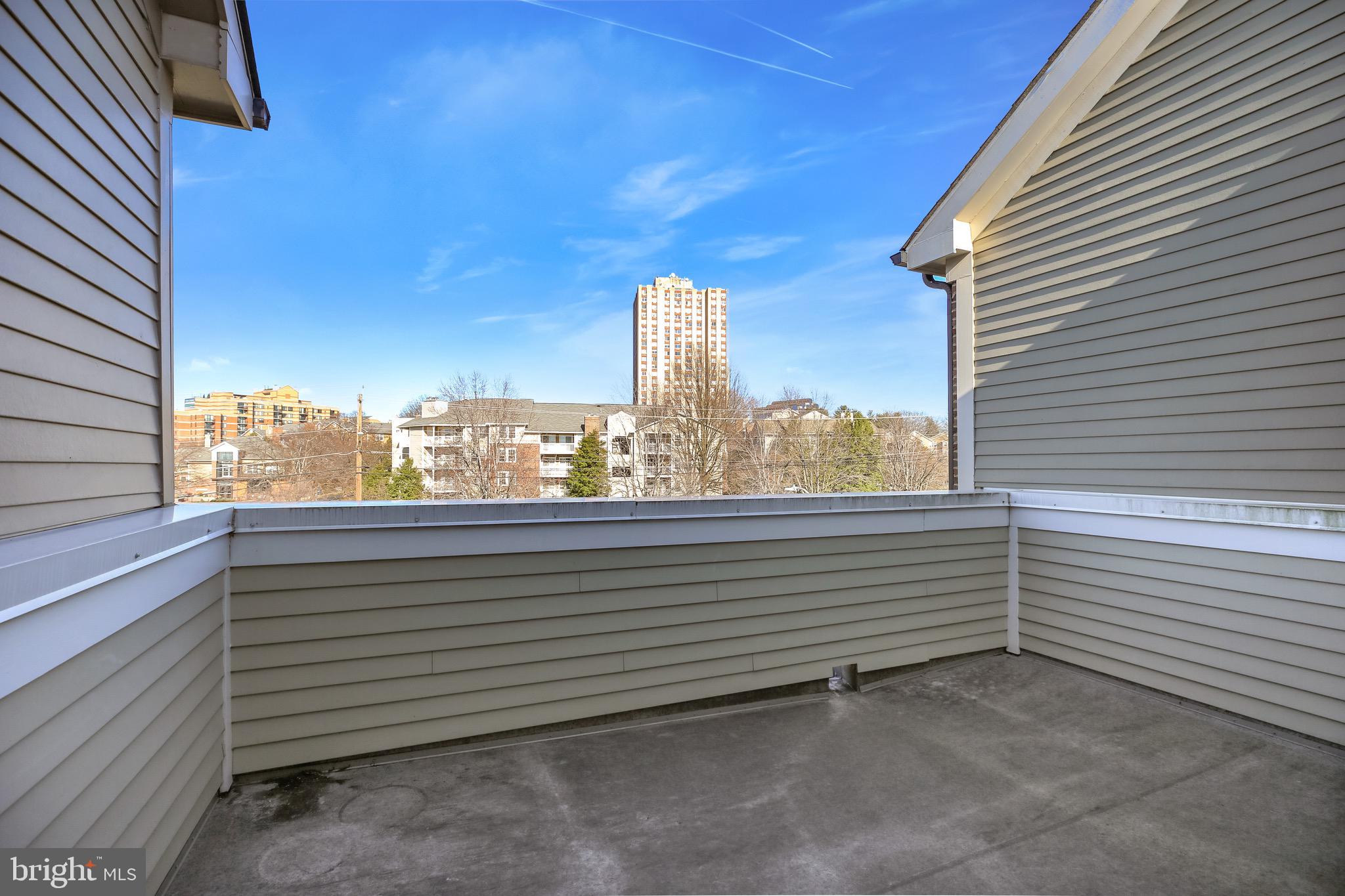 9772 Fields Road Gaithersburg, MD 20878 - Photo 18 of 31 Gallery Image 18