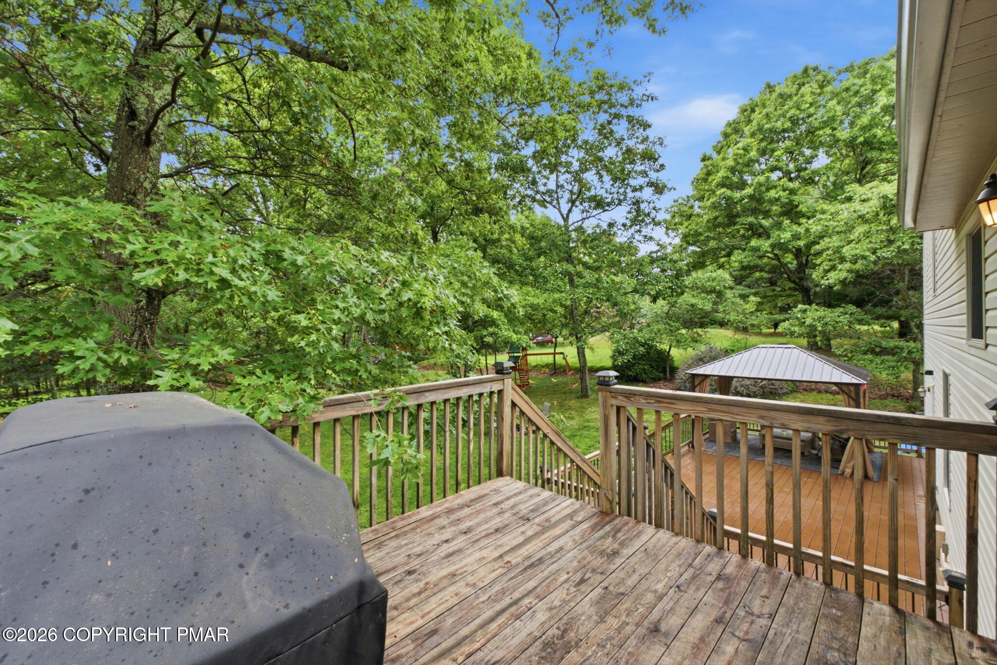 4896 Pine Ridge Drive West Bushkill, PA 18324 - Photo 35 of 43 40-web-or-mls-DSC00697
