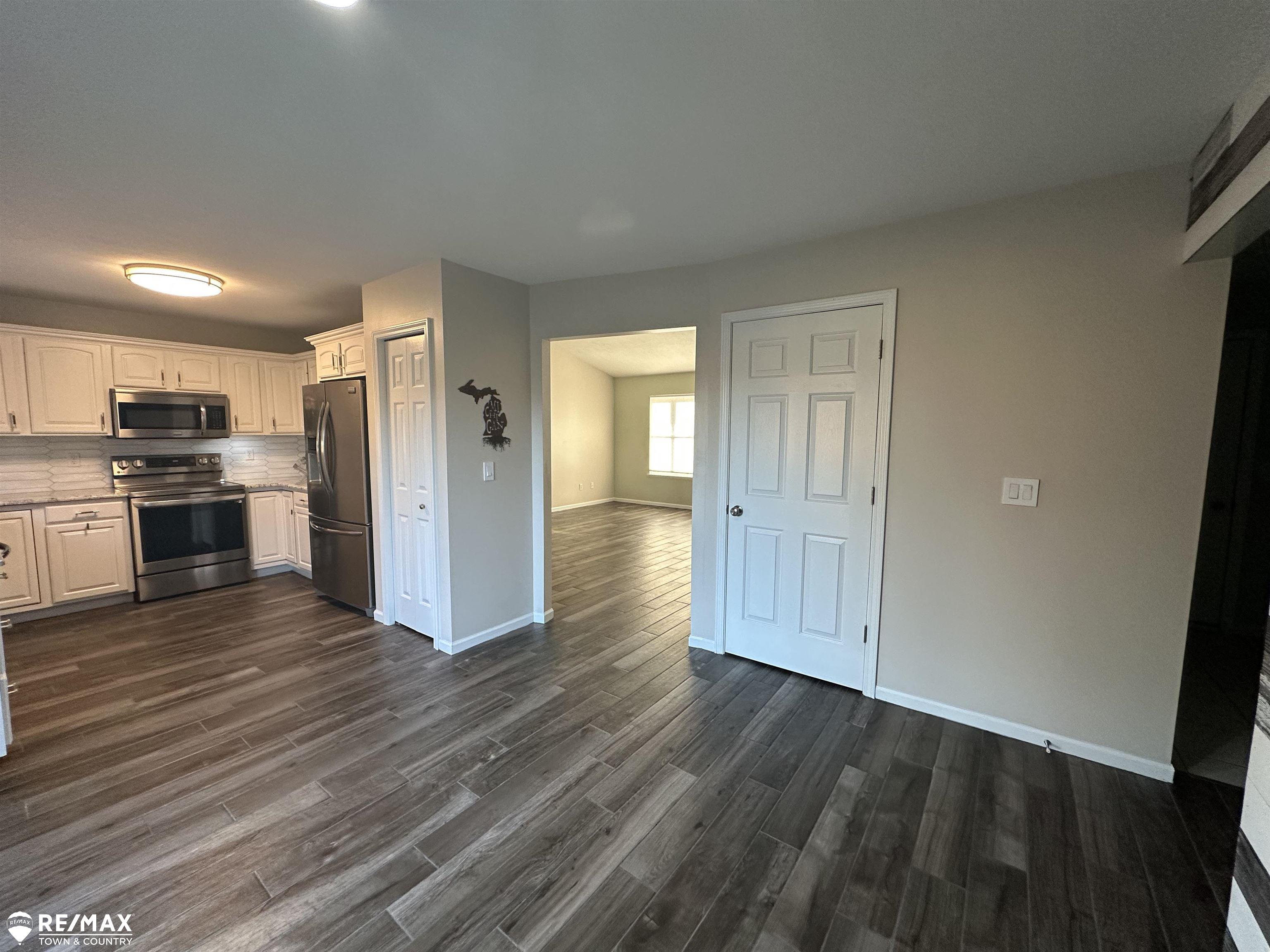 1435 North Morrish Road Flint, MI 48532 - Photo 10 of 48 Gallery Image 10