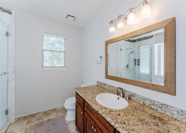 $2,390 | 3022 Norwich Street, Pearland, TX 77584