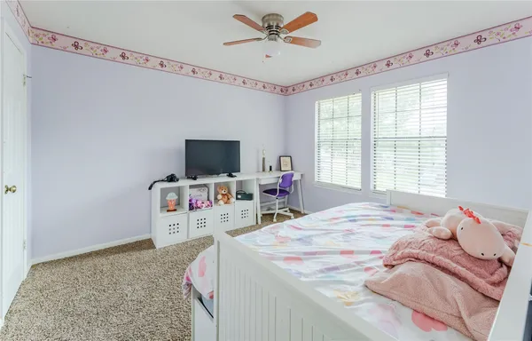 $2,390 | 3022 Norwich Street, Pearland, TX 77584
