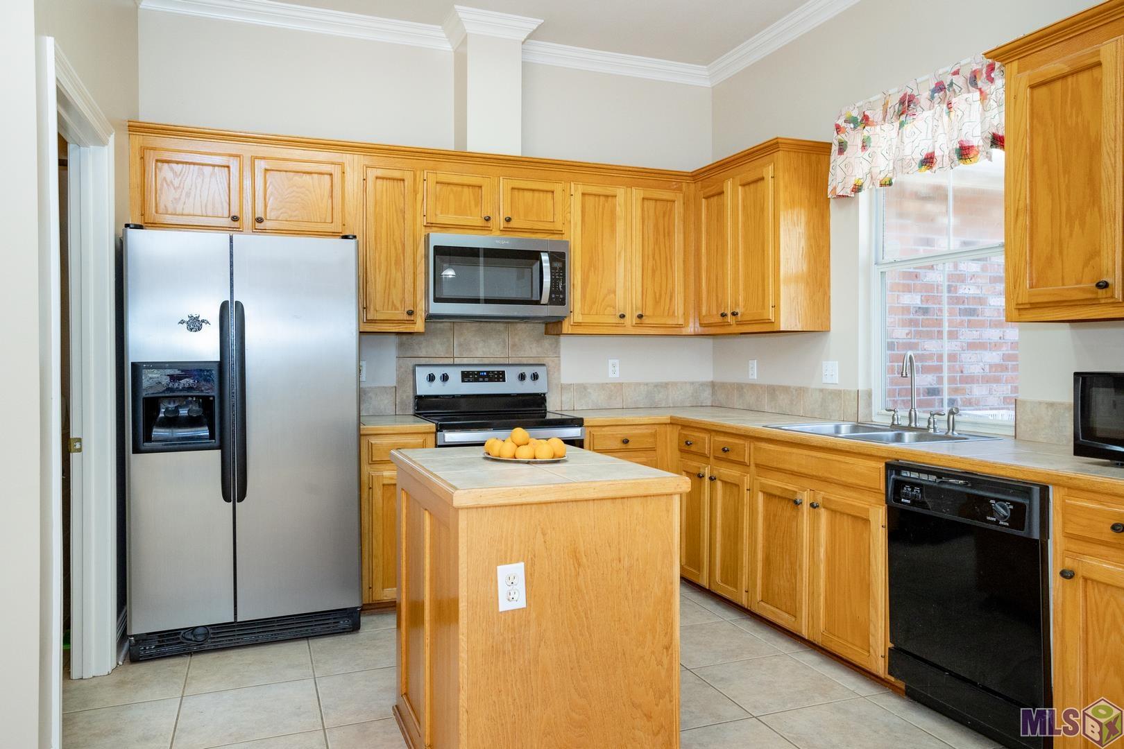 10213 Springrose Avenue Baton Rouge, LA 70810 - Photo 8 of 23