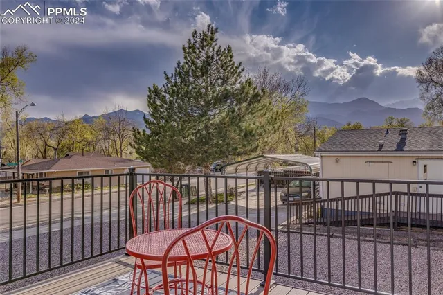$467,500 | 1924 Armstrong Avenue, Colorado Springs, CO 80904