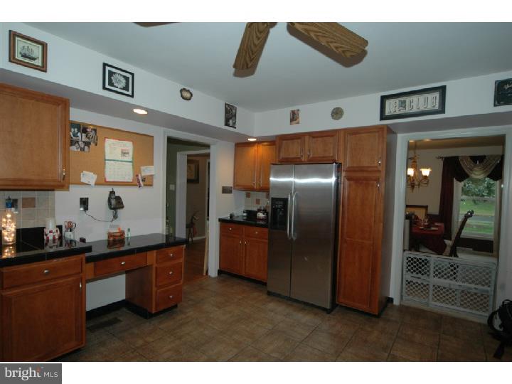 1139 Charter Road Warminster, PA 18974 - Photo 8 of 24 Kitchen