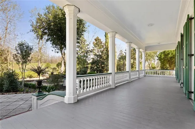 $2,100,000 | 17523 Highway 418, Lettsworth, LA 70753