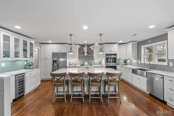 $679,000 | 12467 Ballas Meadows Drive, Des Peres, MO 63131