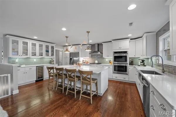 $679,000 | 12467 Ballas Meadows Drive, Des Peres, MO 63131