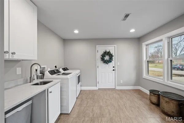 $679,000 | 12467 Ballas Meadows Drive, Des Peres, MO 63131