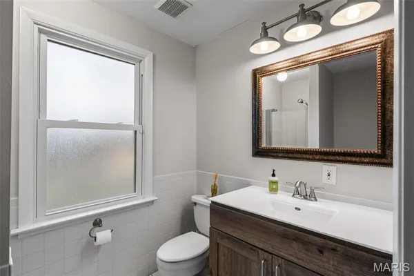 $679,000 | 12467 Ballas Meadows Drive, Des Peres, MO 63131