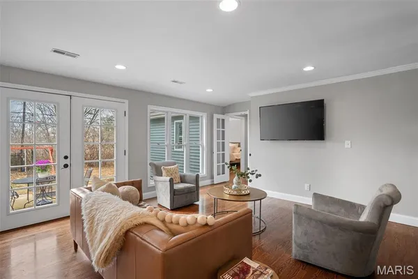 $679,000 | 12467 Ballas Meadows Drive, Des Peres, MO 63131