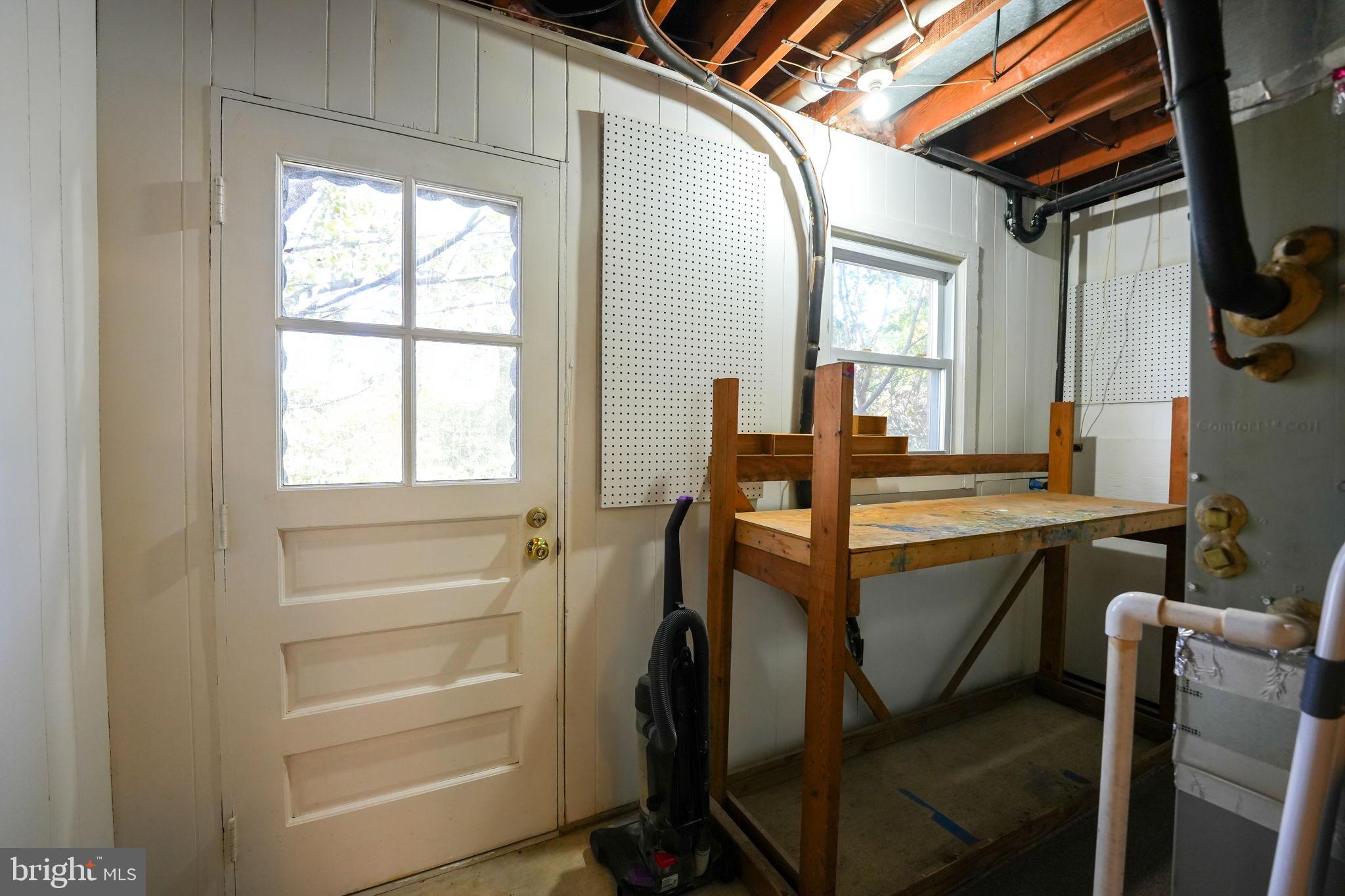 8812 Side Saddle Road Springfield, VA 22152 - Photo 34 of 50