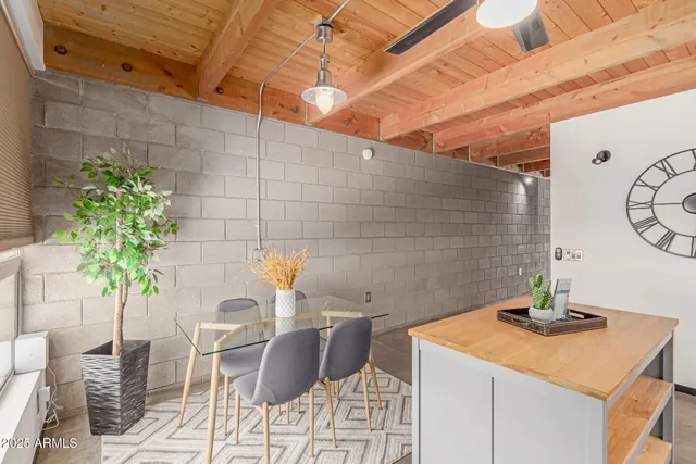 $2,550 | 727 East Portland Street, Unit 3, Phoenix, AZ 85006