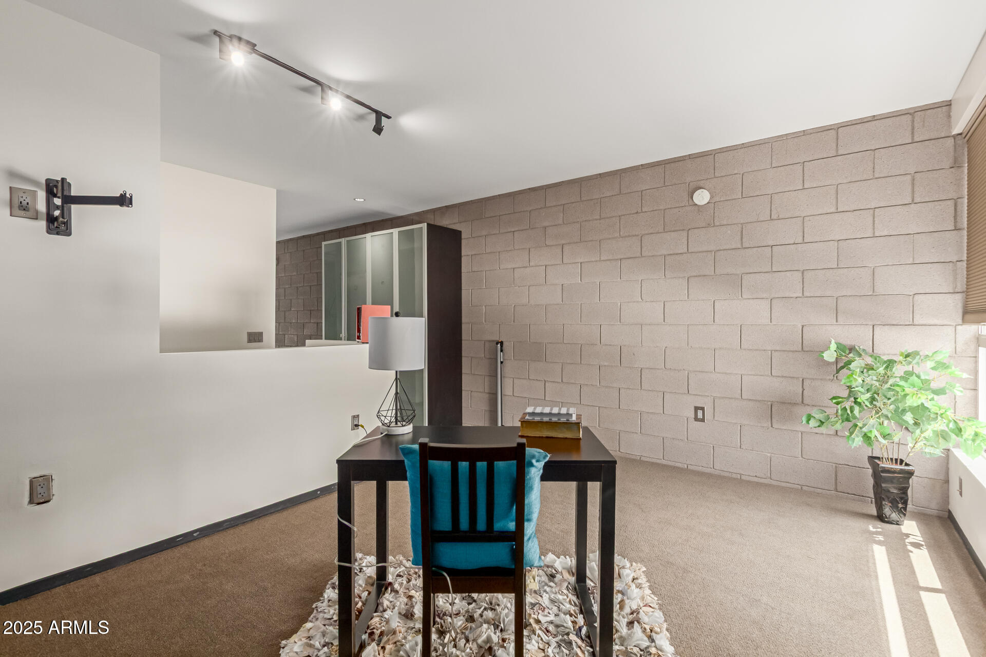 727 East Portland Street, Unit 3 Phoenix, AZ 85006 - Photo 20 of 41 27 - Portland