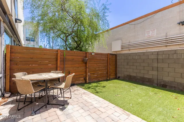 $2,550 | 727 East Portland Street, Unit 3, Phoenix, AZ 85006