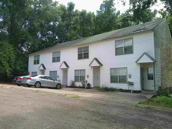 $215,000 | 547 Collinsford Road, Unit 15, Tallahassee, FL 32301