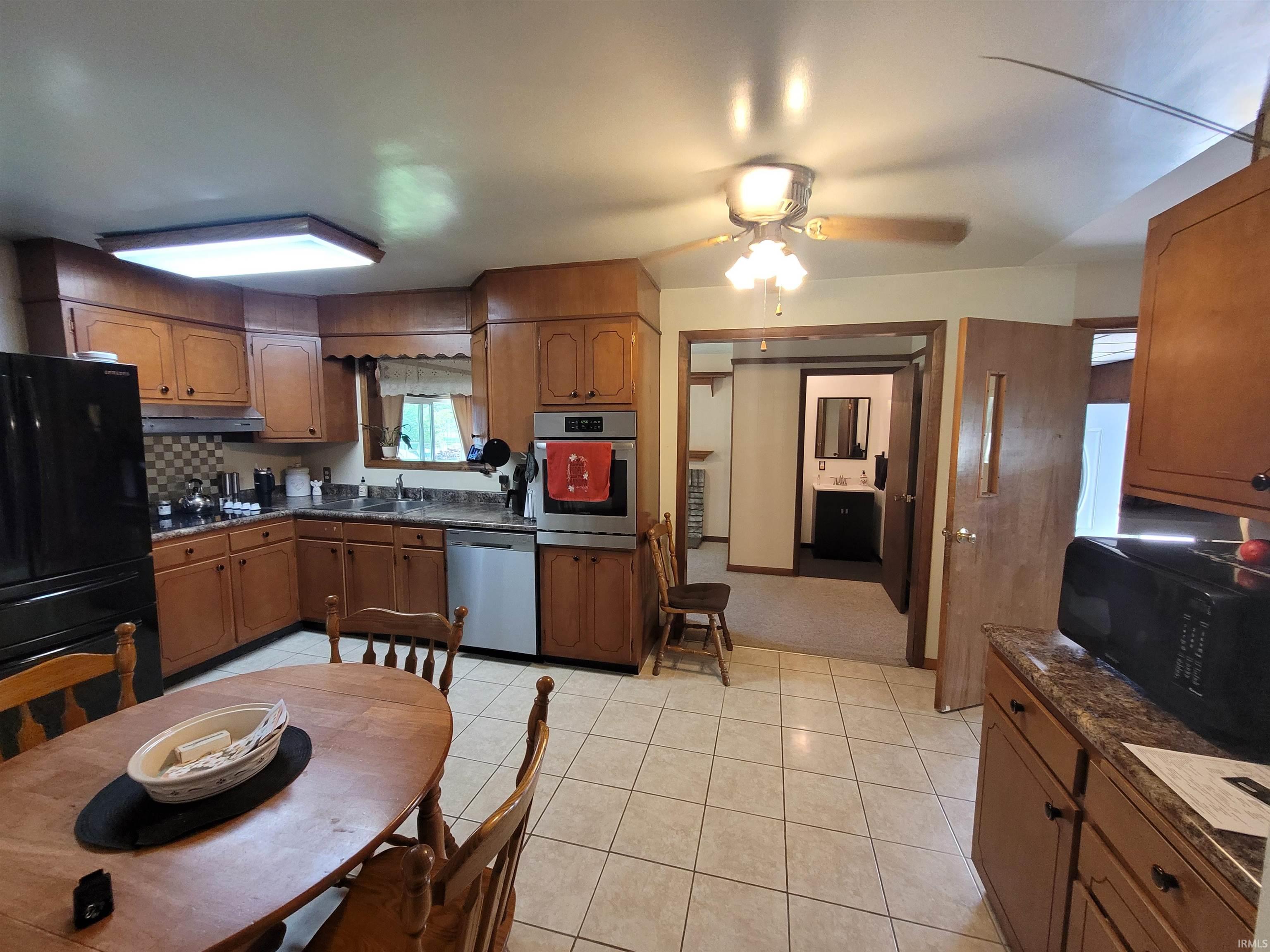 7215 Monroeville Road Hoagland, IN 46745 - Photo 7 of 29
