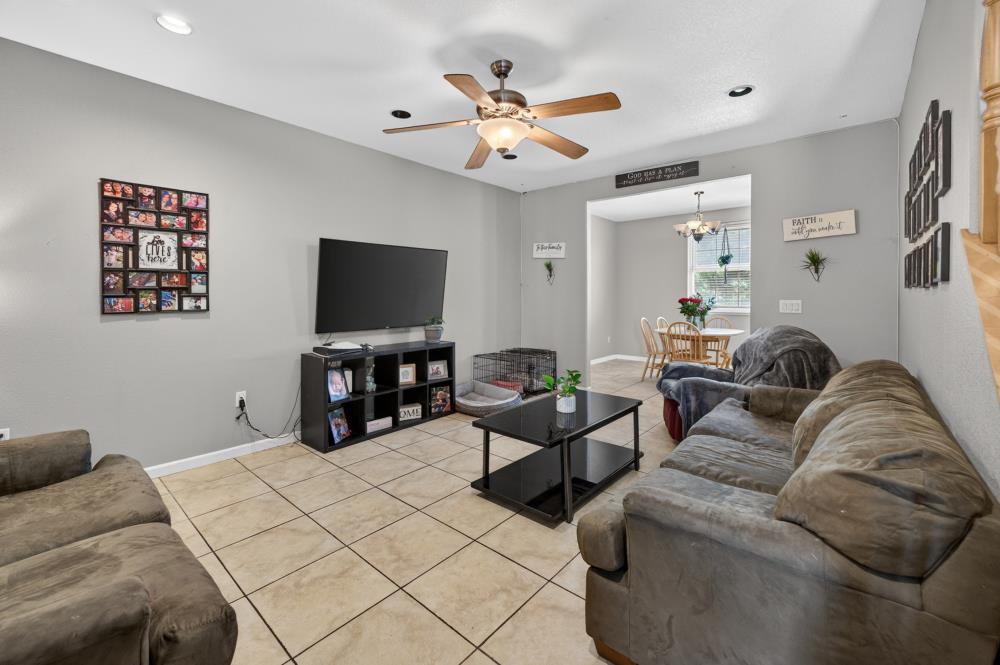 215 Singh Lane Rio Linda, CA 95673 - Photo 37 of 41