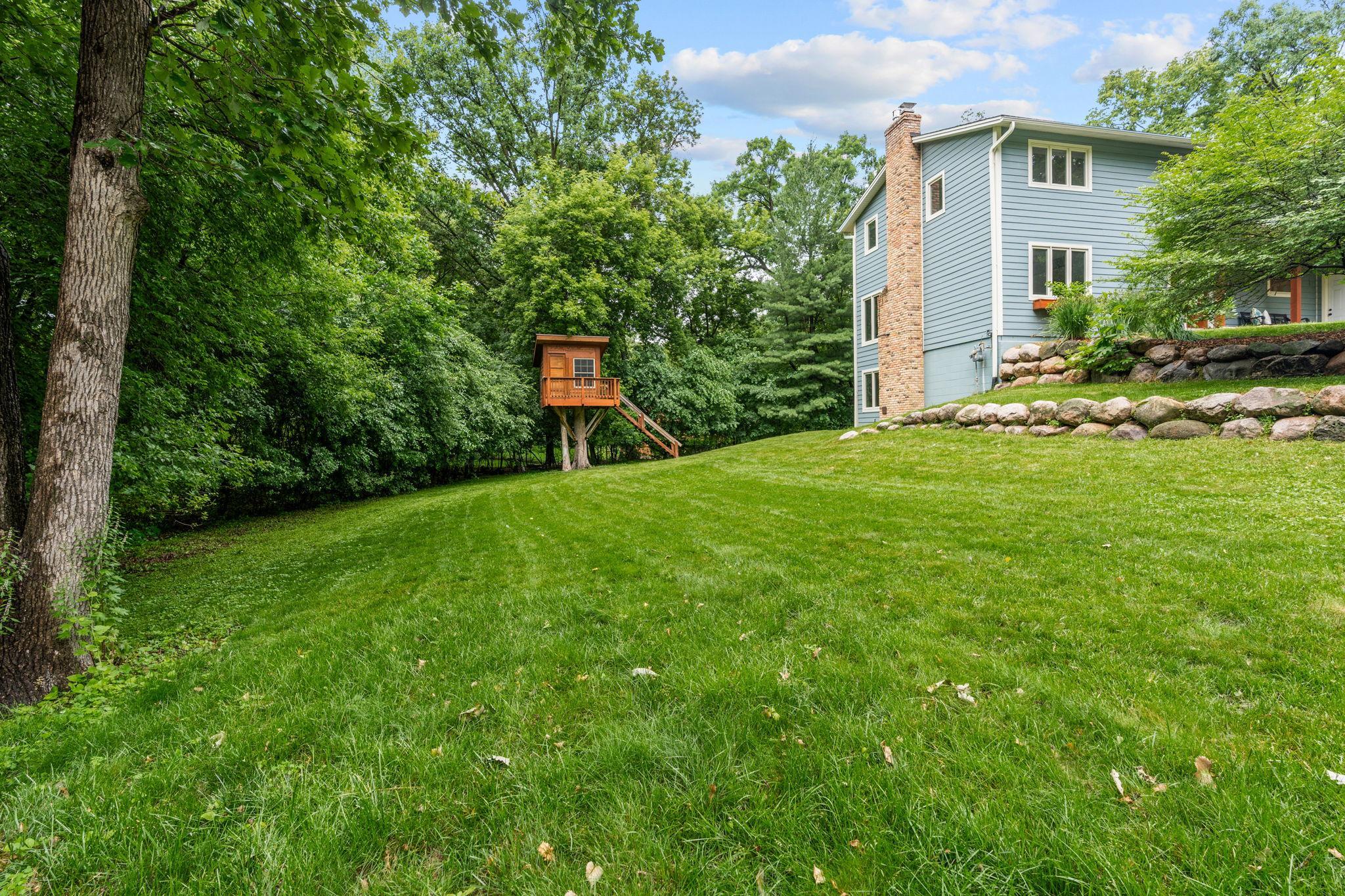 14516 Idylwood Road Minnetonka, MN 55345 - Photo 36 of 46