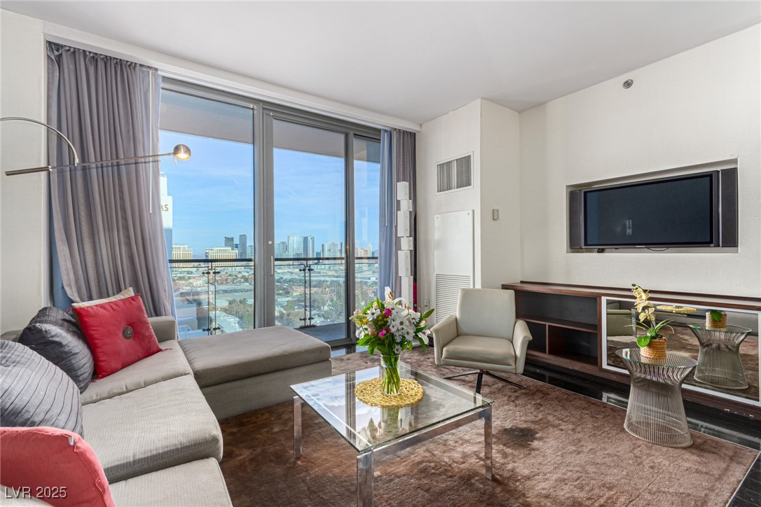 4381 West Flamingo Road, Unit 18320 Las Vegas, NV 89103 - Photo 9 of 43