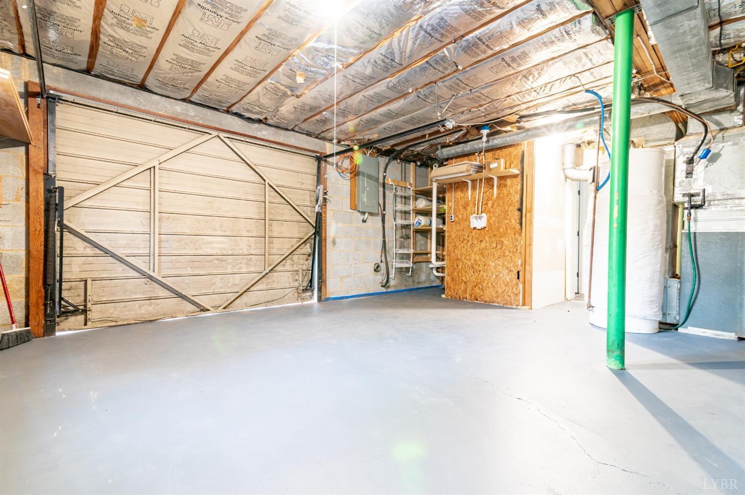 2033 Burnt Bridge Road Lynchburg, VA 24503 - Photo 28 of 31 Gallery Image 28