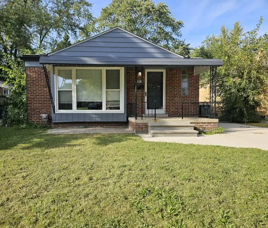 $2,050 | 14030 Elgin Street, Oak Park, MI 48237
