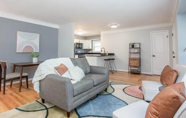 $2,050 | 14030 Elgin Street, Oak Park, MI 48237