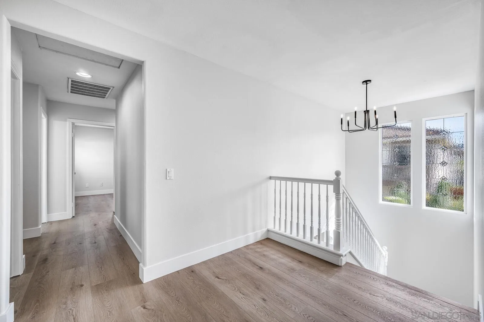 535 Anchorage Avenue Carlsbad, CA 92011 - Photo 20 of 36 a view of empty room with wooden floor