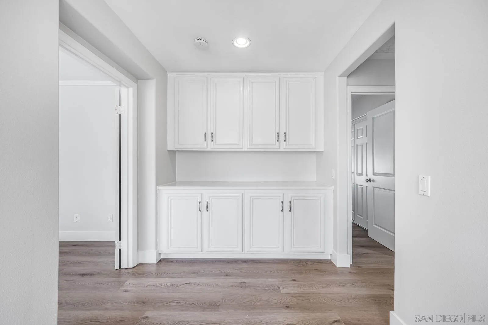 535 Anchorage Avenue Carlsbad, CA 92011 - Photo 21 of 36 a view of cabinets