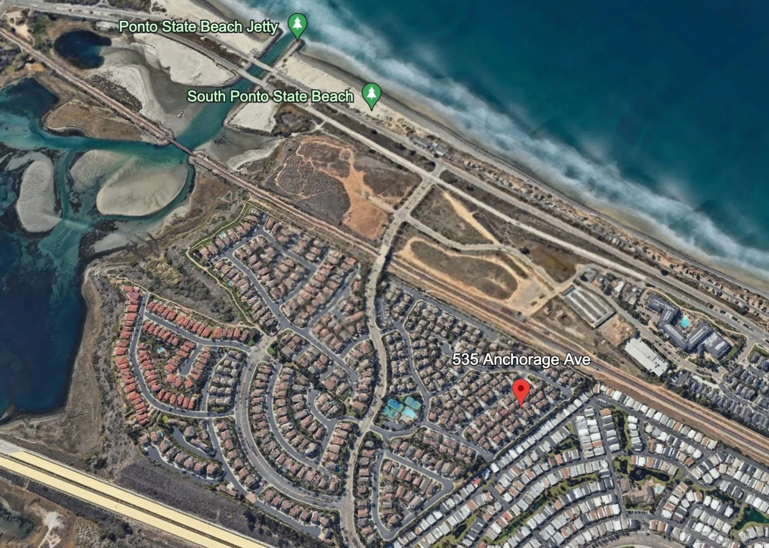 535 Anchorage Avenue Carlsbad, CA 92011 - Photo 3 of 36 view of a living room with a rug