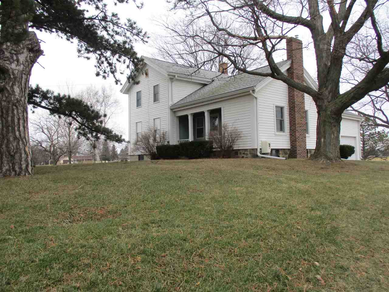 7107 South Byron Road Durand, MI 48429 - Photo 1 of 2 31313186.JPG