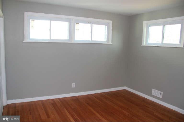 8802 Lakewood Road Baltimore, MD 21234 - Photo 10 of 19 Interior (General)