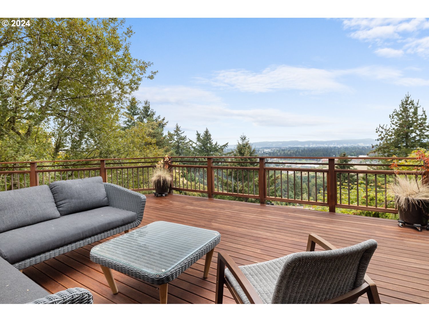 2827 Northeast Rocky Butte Road Portland, OR 97220 - Photo 20 of 48 Gallery Image 20
