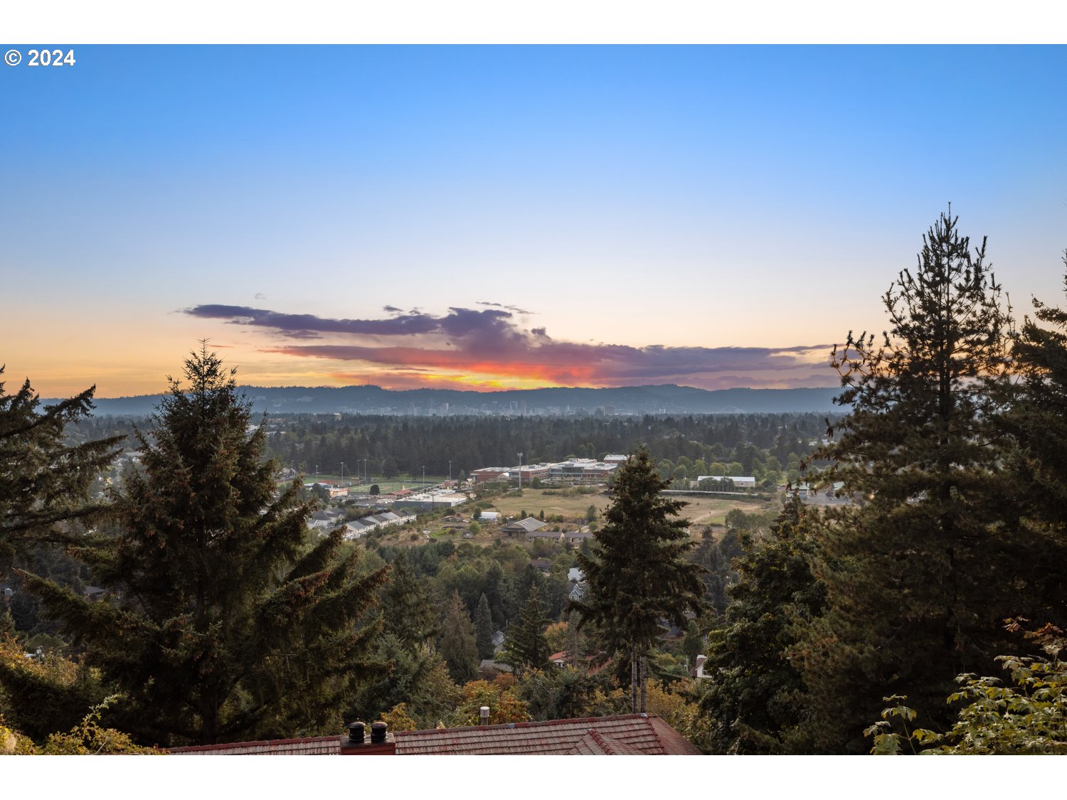 2827 Northeast Rocky Butte Road Portland, OR 97220 - Photo 24 of 48 Gallery Image 24