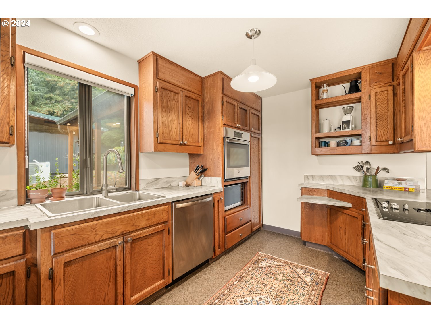 2827 Northeast Rocky Butte Road Portland, OR 97220 - Photo 30 of 48 Gallery Image 30