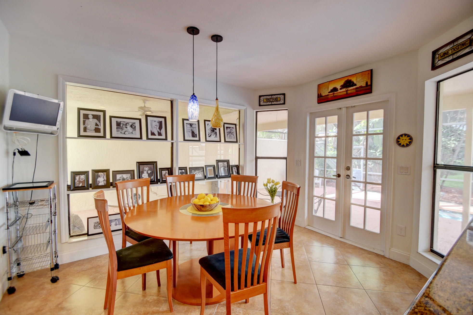 22531 Esplanada Circle Boca Raton, FL 33433 - Photo 19 of 56 Large Breakfast Area