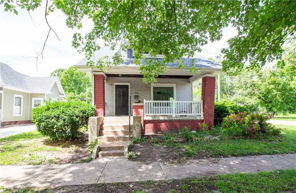 $119,500 | 2800 Pine Avenue, Mattoon, IL 61938