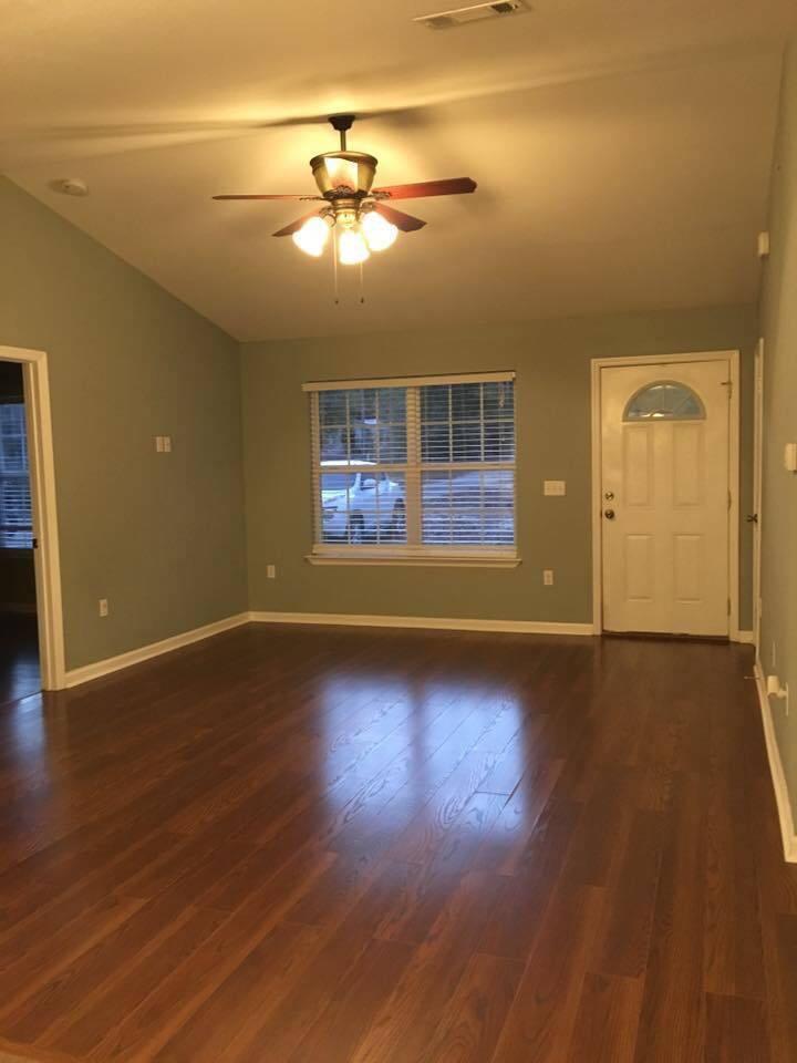 6007 Robin Road Crestview, FL 32539 - Photo 12 of 23 67652826_334072704137310_878767165219746