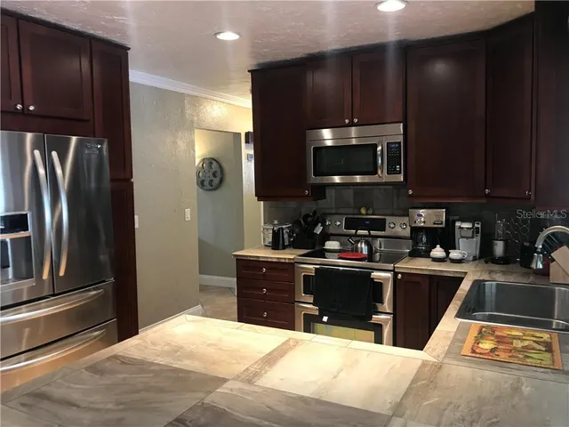 $7,000 | 6108 10th Avenue West, Bradenton, FL 34209