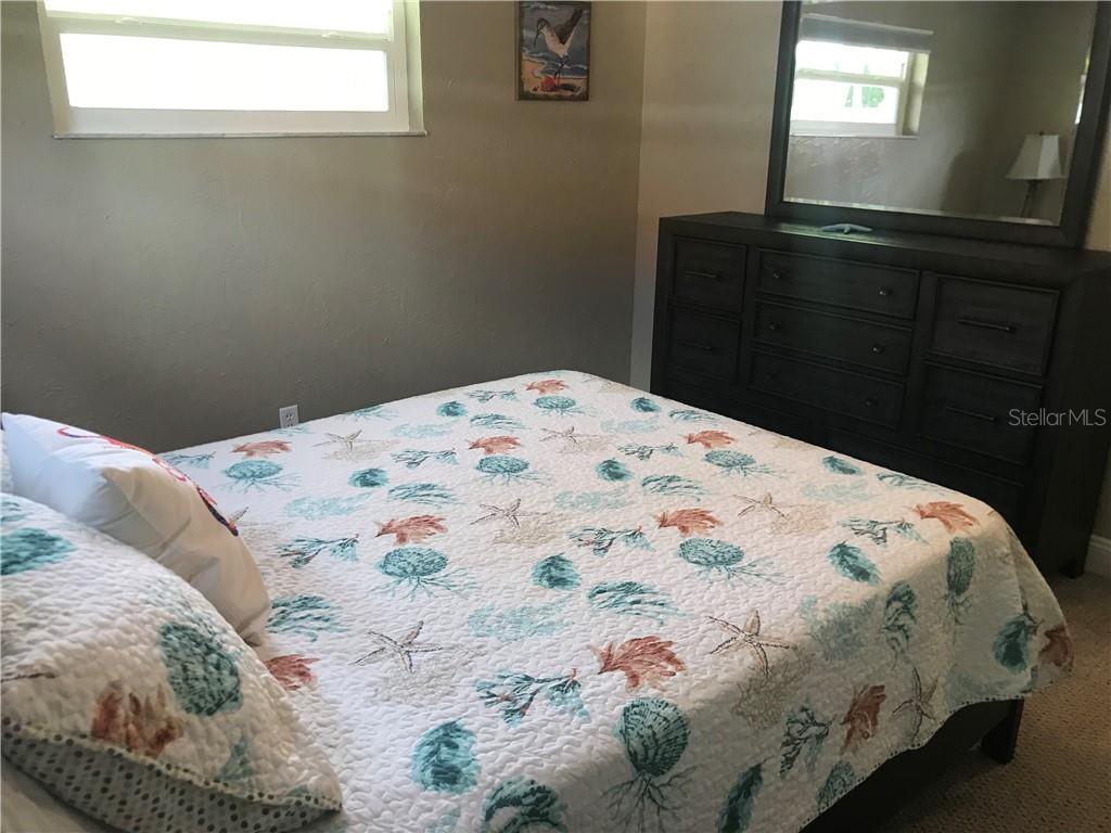 6108 10th Avenue West Bradenton, FL 34209 - Photo 8 of 25