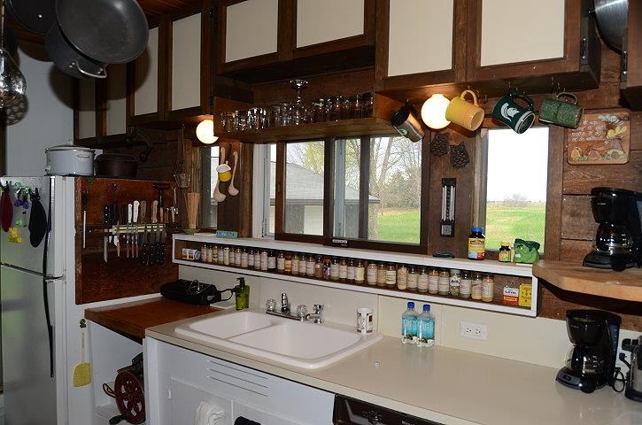 7515 Sayler Road Williamsburg, MI 49690 - Photo 9 of 22 1797791-8.JPG