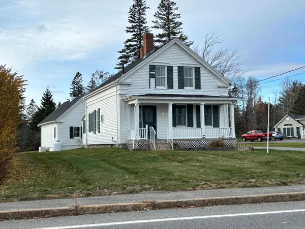 $217,500 | 79 Main Street, Milbridge, ME 04658