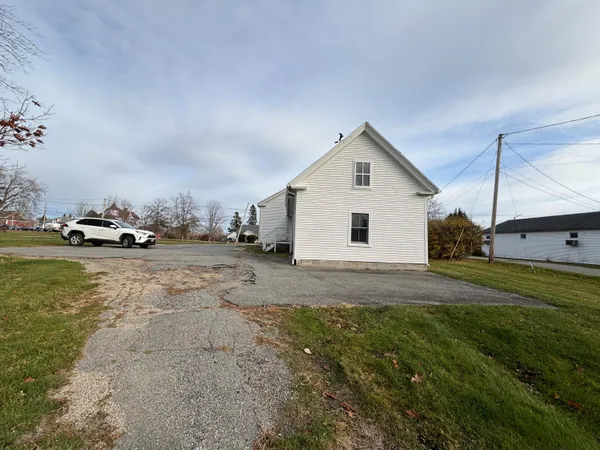 $217,500 | 79 Main Street, Milbridge, ME 04658